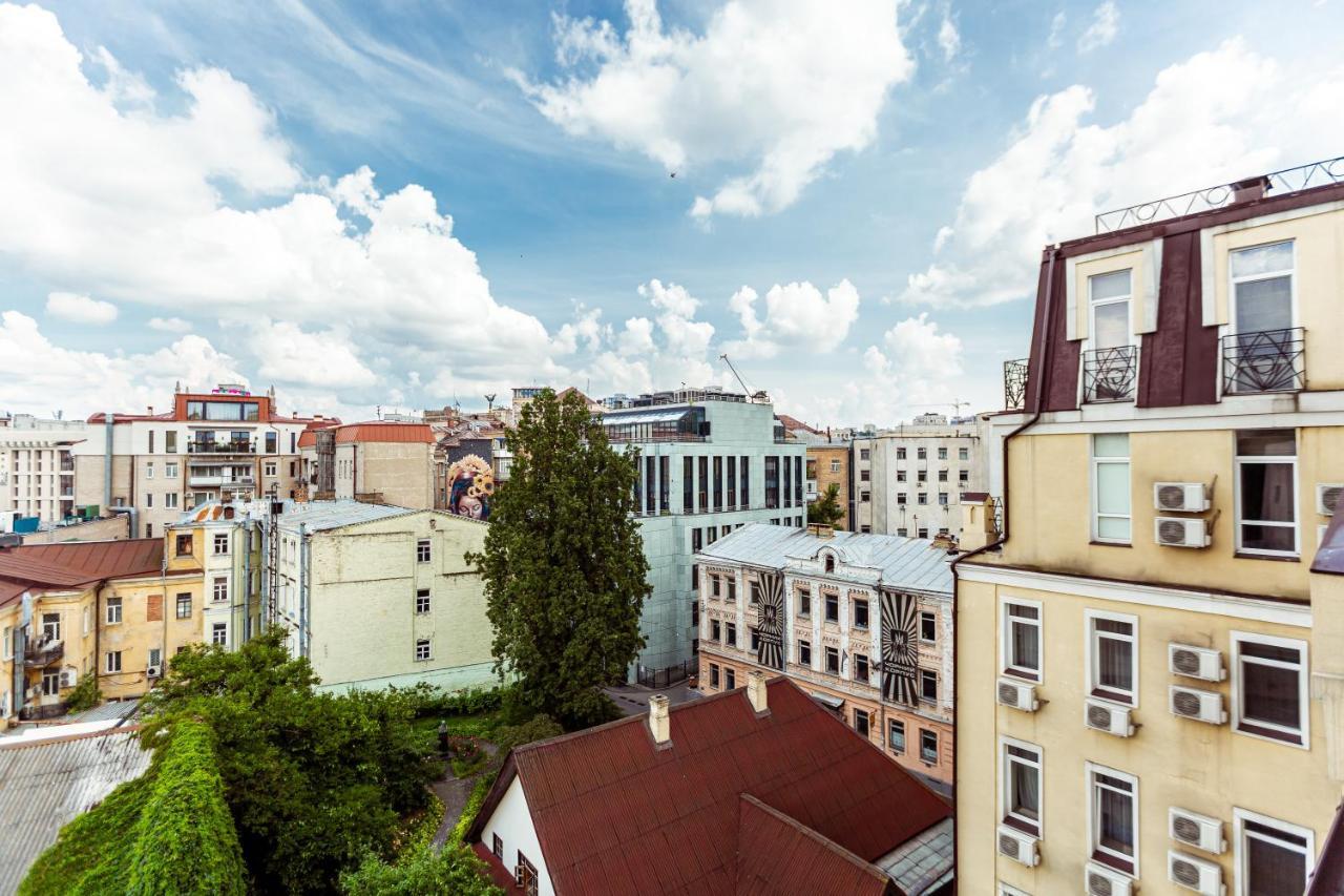 Senator Maidan Kyiv Exterior foto